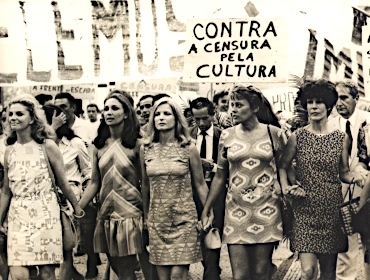 Passeata de artistas contra a censura, em fevereiro de 1968
